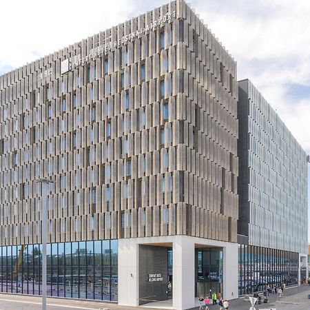 Comfort Hotel Helsinki Airport Vantaa Exterior photo