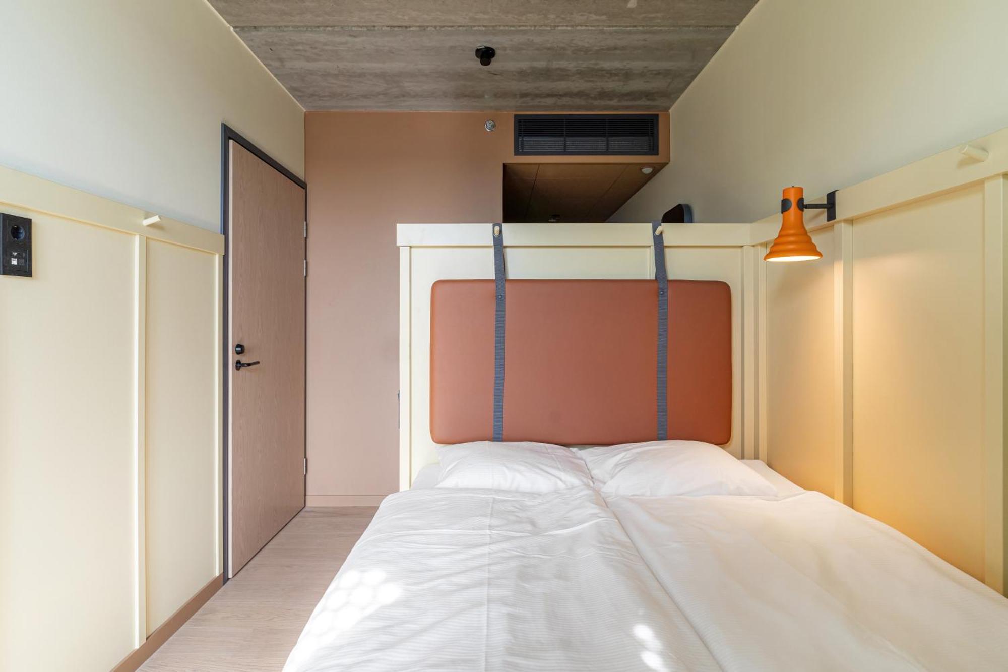 Comfort Hotel Helsinki Airport Vantaa Exterior photo
