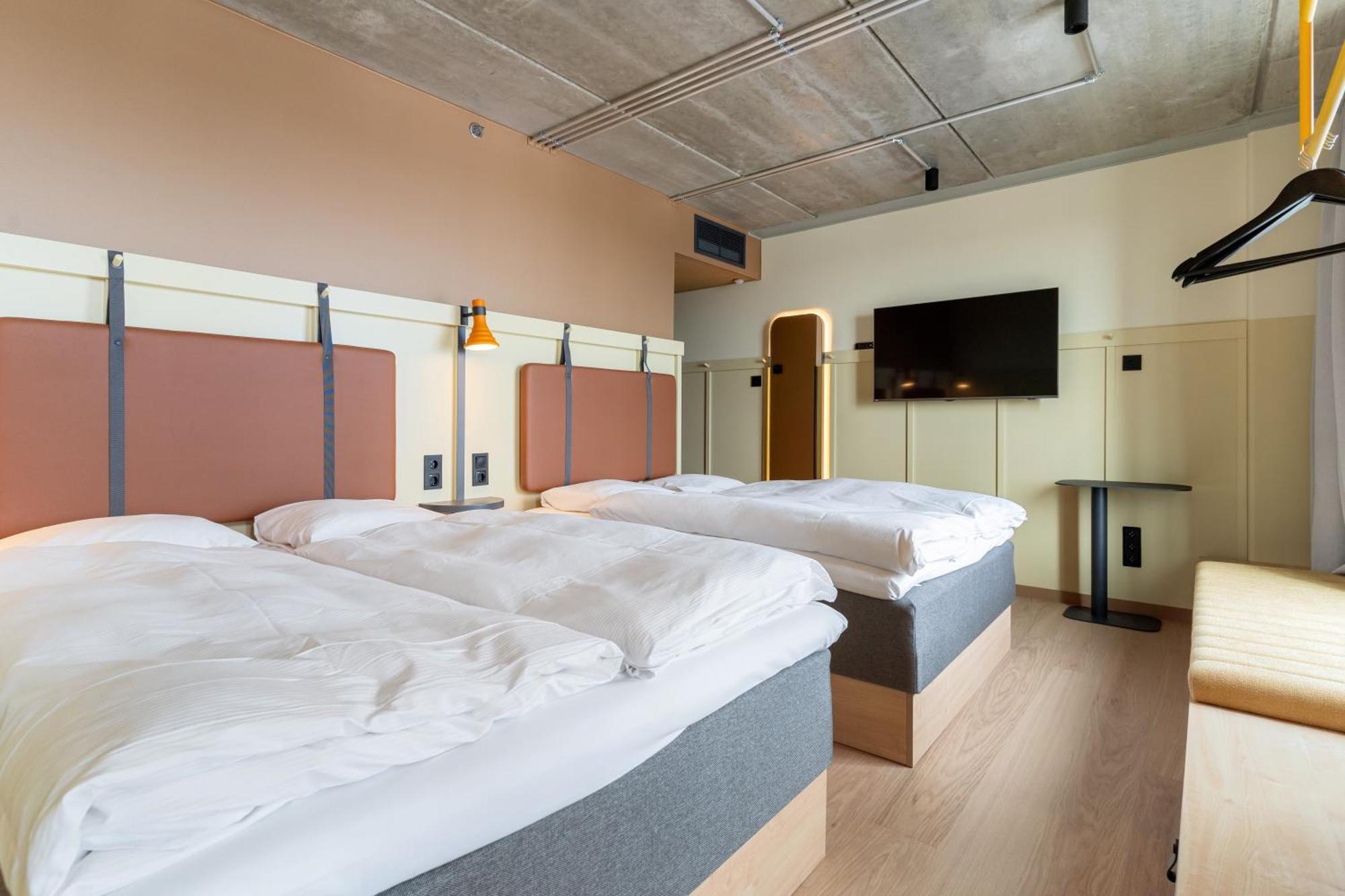 Comfort Hotel Helsinki Airport Vantaa Exterior photo