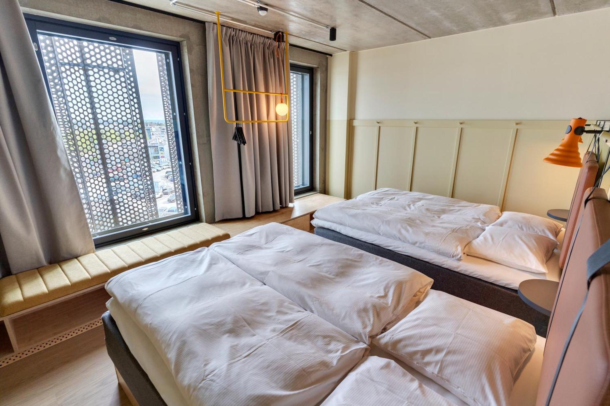 Comfort Hotel Helsinki Airport Vantaa Exterior photo